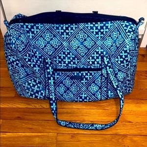 Large Vera Bradley Duffle Travel Bag